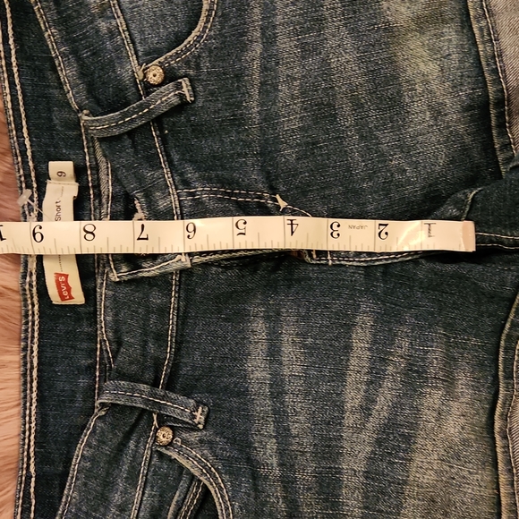 Levi's Vintage Shorty Short Jean Shorts - Picture 9 of 10